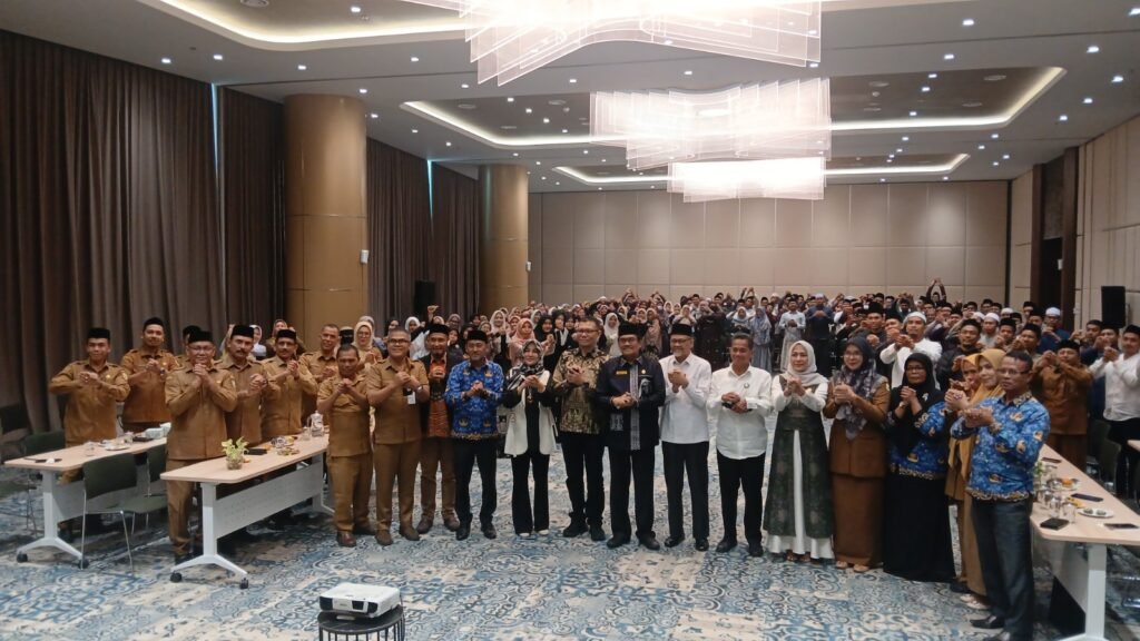 Disdikbud Kota Banda Aceh Beri Pelatihan dan Motivasi untuk 179 guru Diniyah